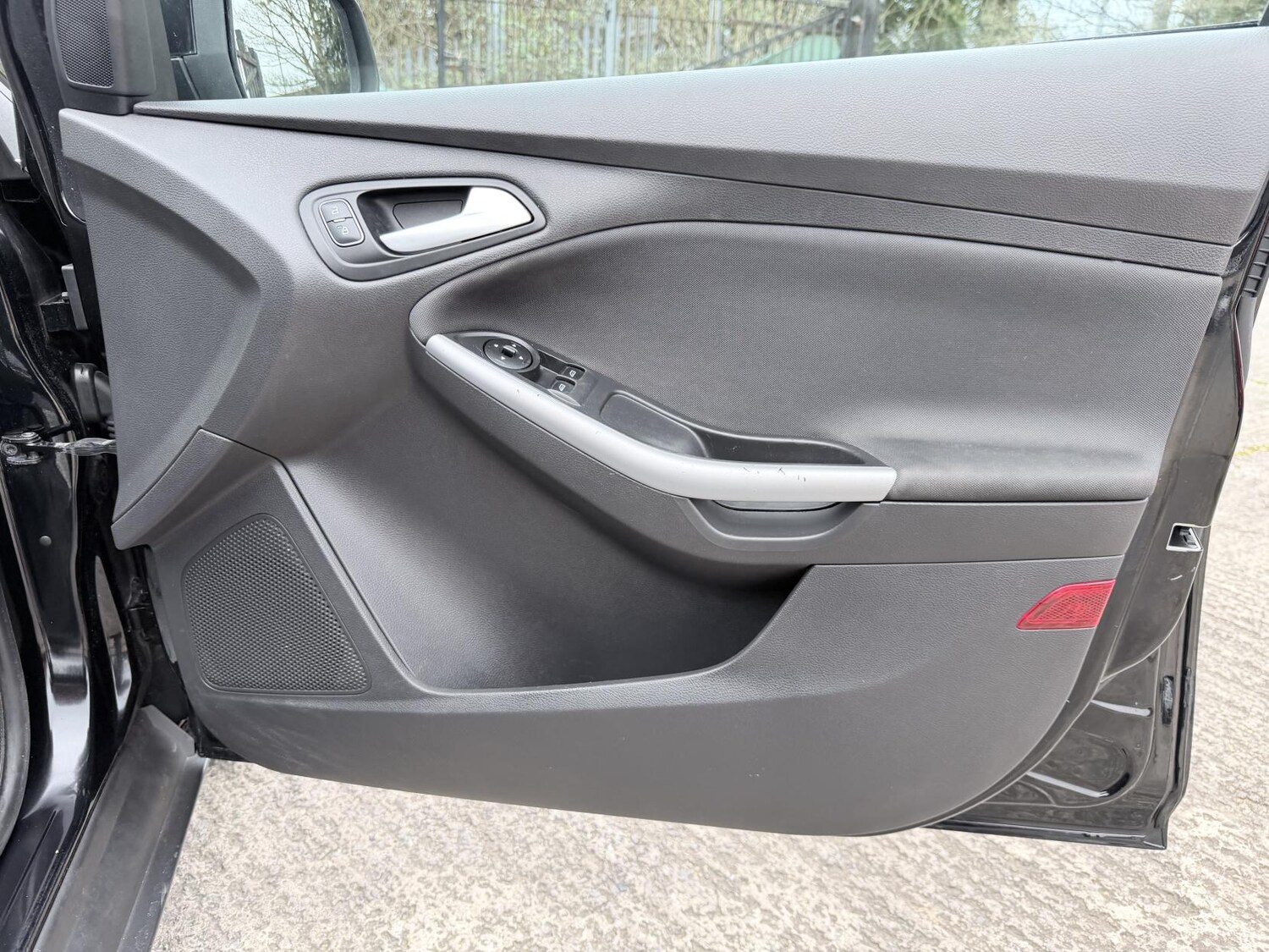 Used Ford Focus 2017 for sale - 77830018: Photo 15