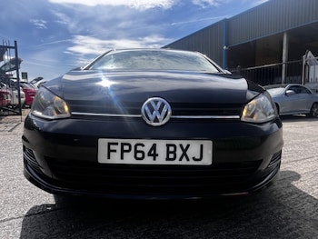 Used Volkswagen Golf 2015 for sale - 75997532: Photo