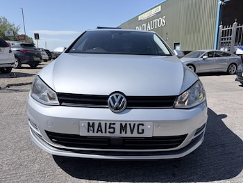 Used Volkswagen Golf 2015 for sale - 78424359: Photo