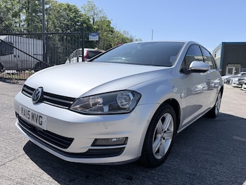 Used Volkswagen Golf 2015 for sale - 78424359: Photo