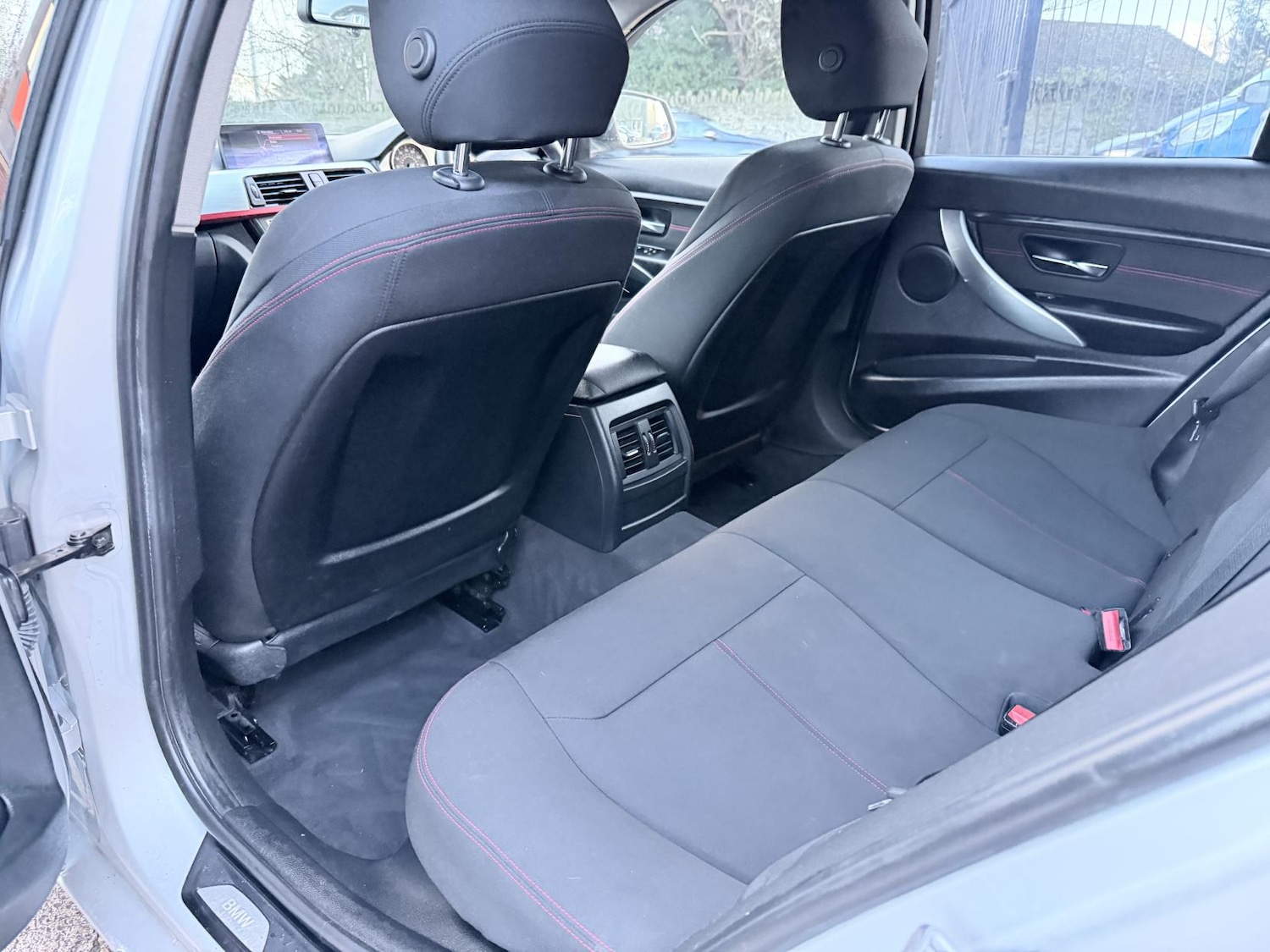 Used BMW 3 Series 2012 for sale - 77235619: Photo 22