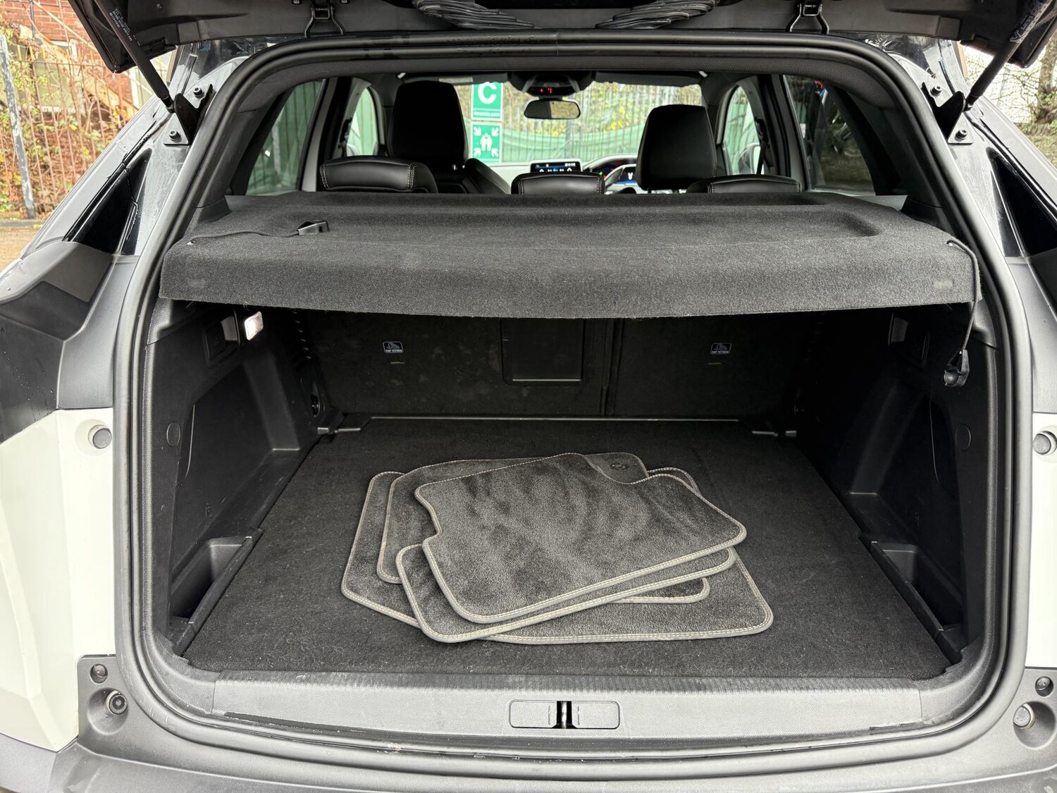 Used Peugeot 3008 2017 for sale - 76855524: Photo 19