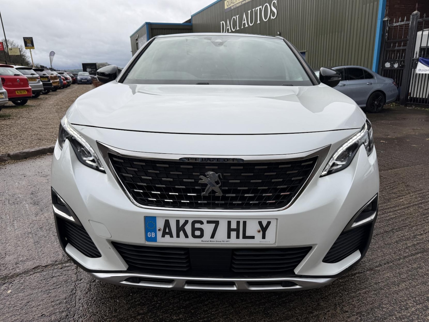 Used Peugeot 3008 2017 for sale - 76855524: Photo 2