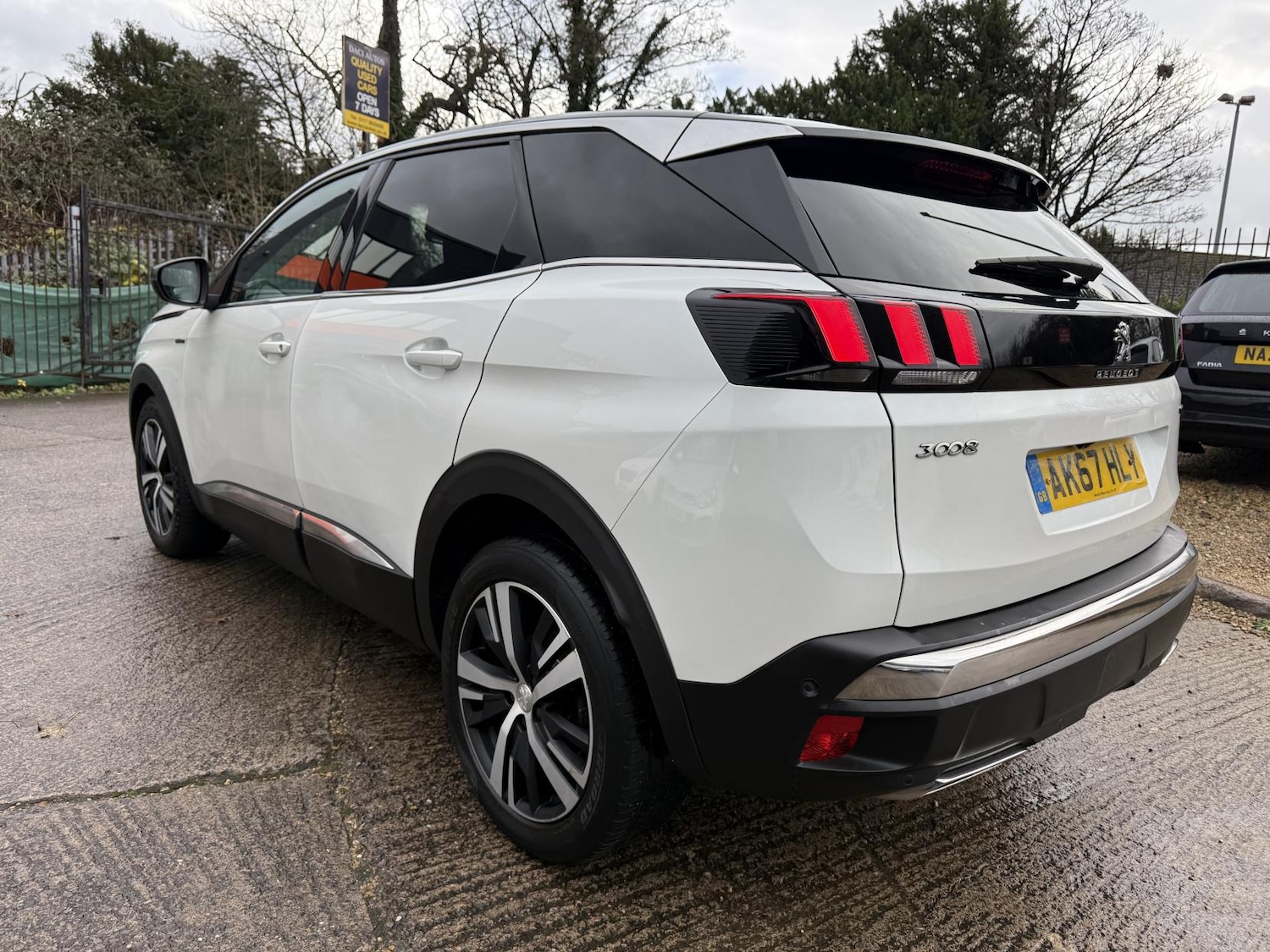 Used Peugeot 3008 2017 for sale - 76855524: Photo 5