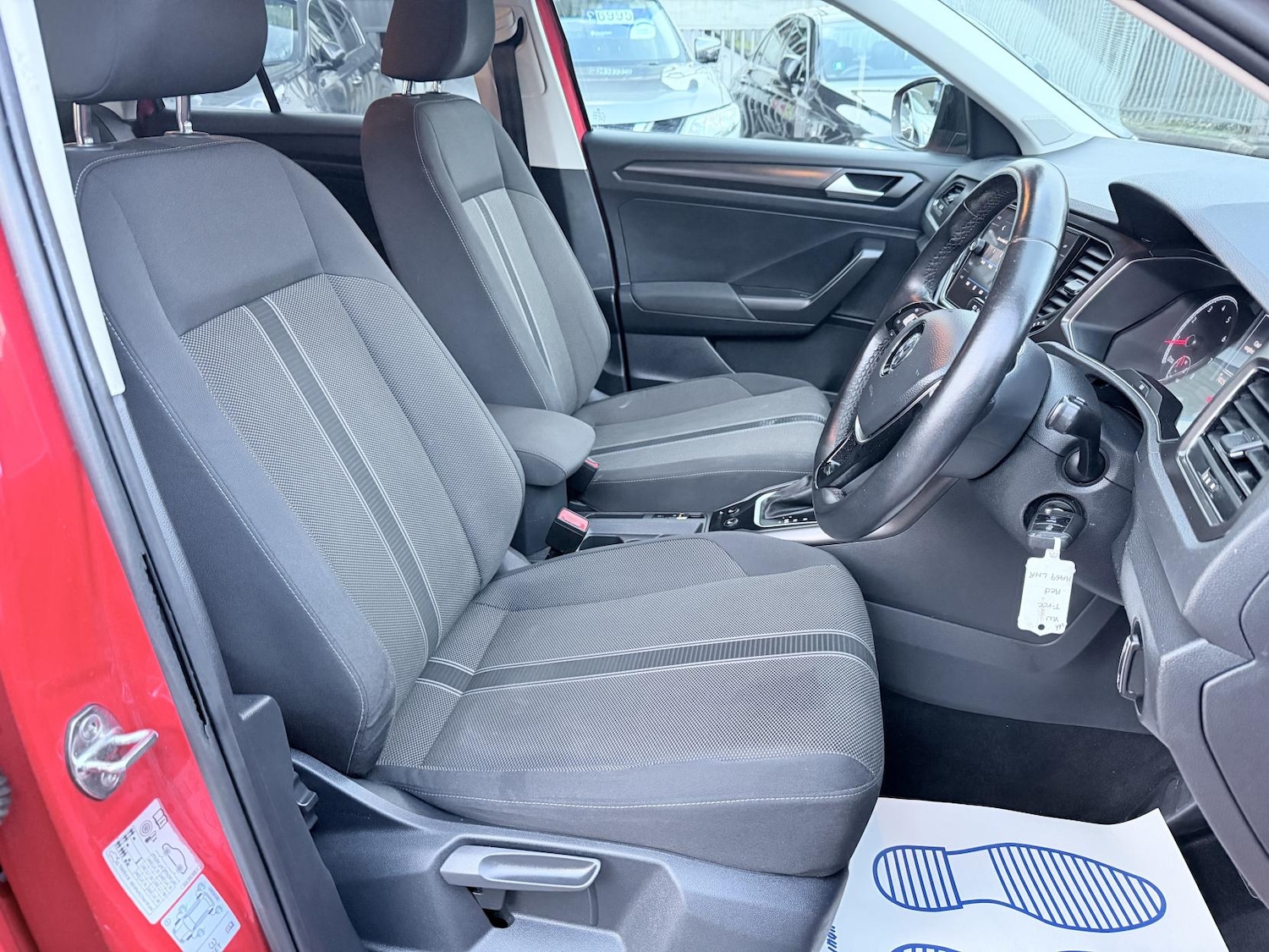 Used Volkswagen T-Roc 2019 for sale - 77173548: Photo 10