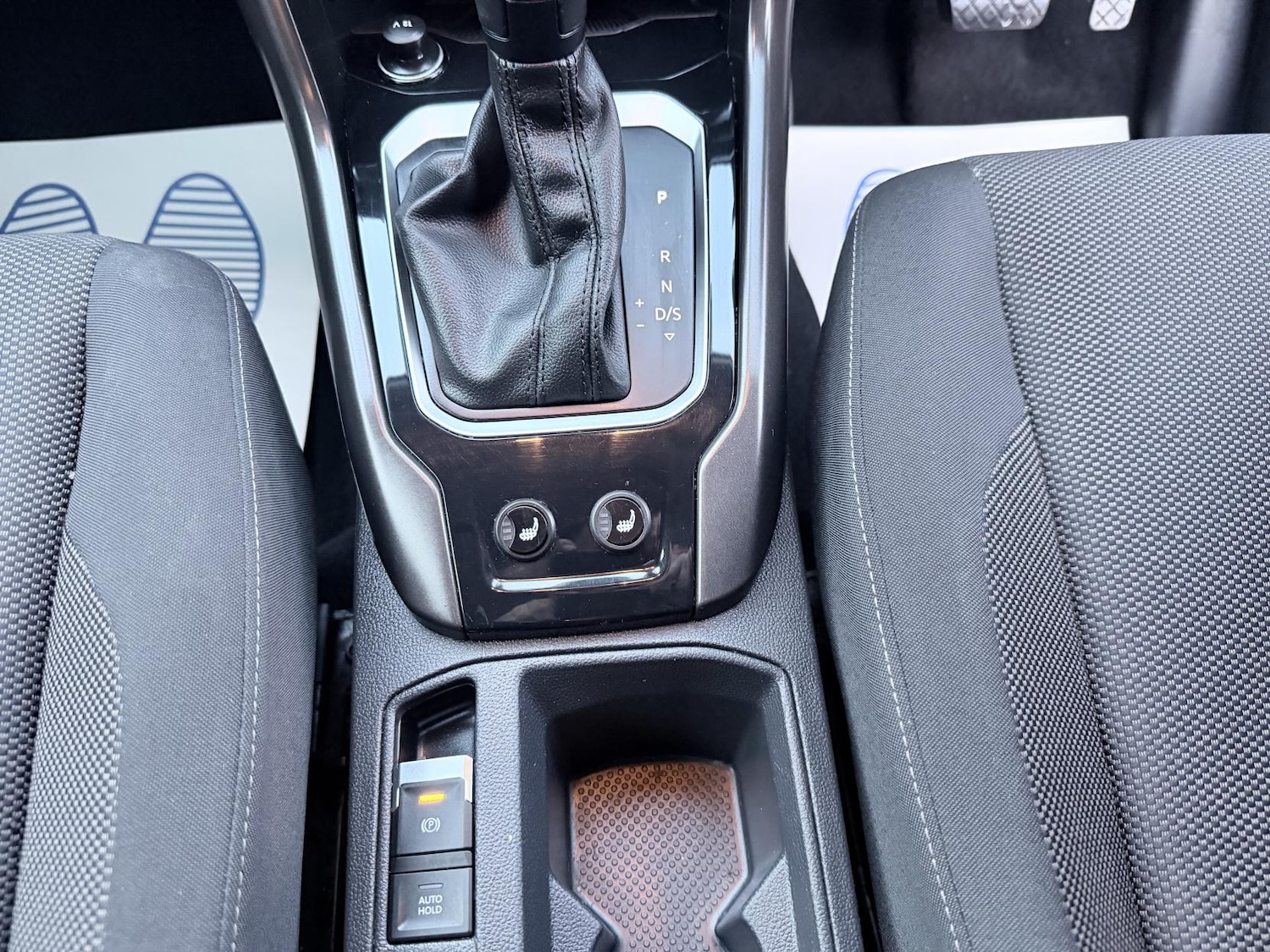 Used Volkswagen T-Roc 2019 for sale - 77173548: Photo 12