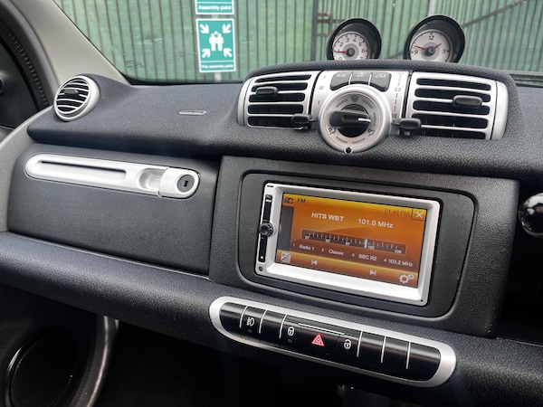 Used smart fortwo 2011 for sale - 74941579: Photo 15