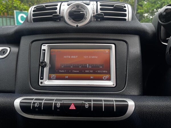Used smart fortwo 2011 for sale - 74941579: Photo 16