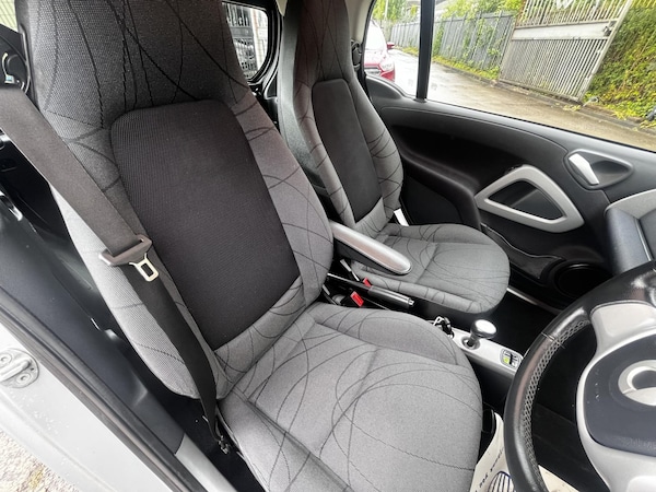 Used smart fortwo 2011 for sale - 74941579: Photo 18