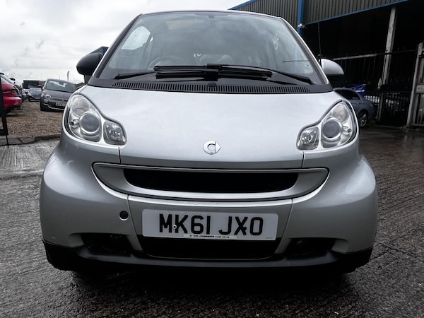 Used smart fortwo 2011 for sale - 74941579: Photo 2