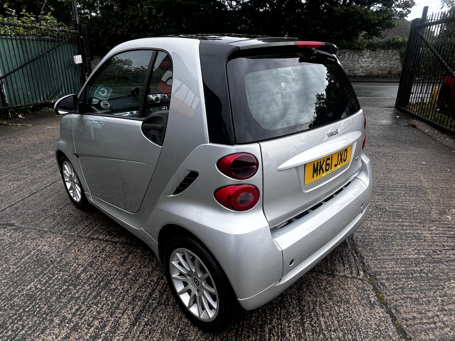 Vehicle 6