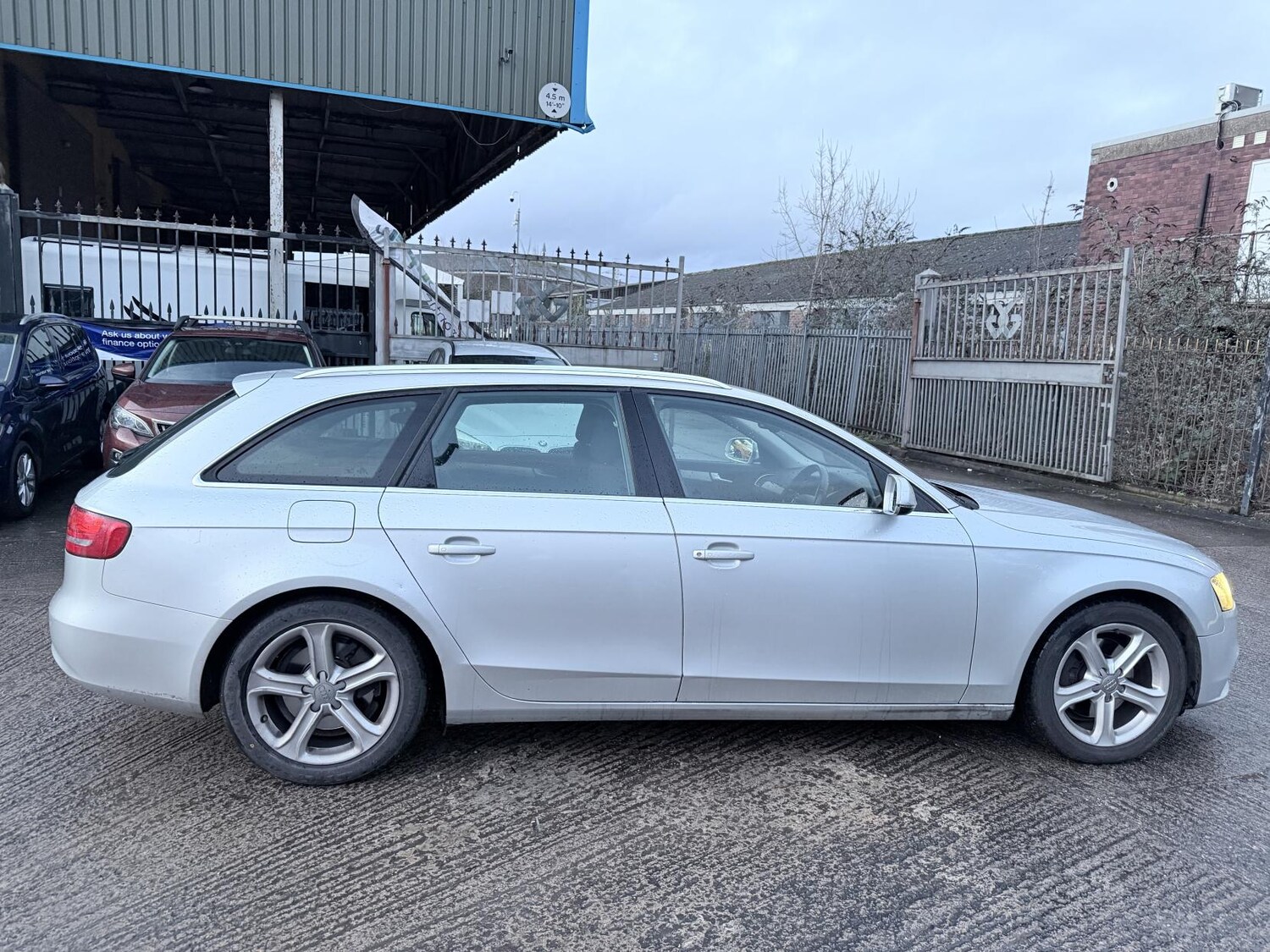 Used Audi A4 2012 for sale - 77483082: Photo 8
