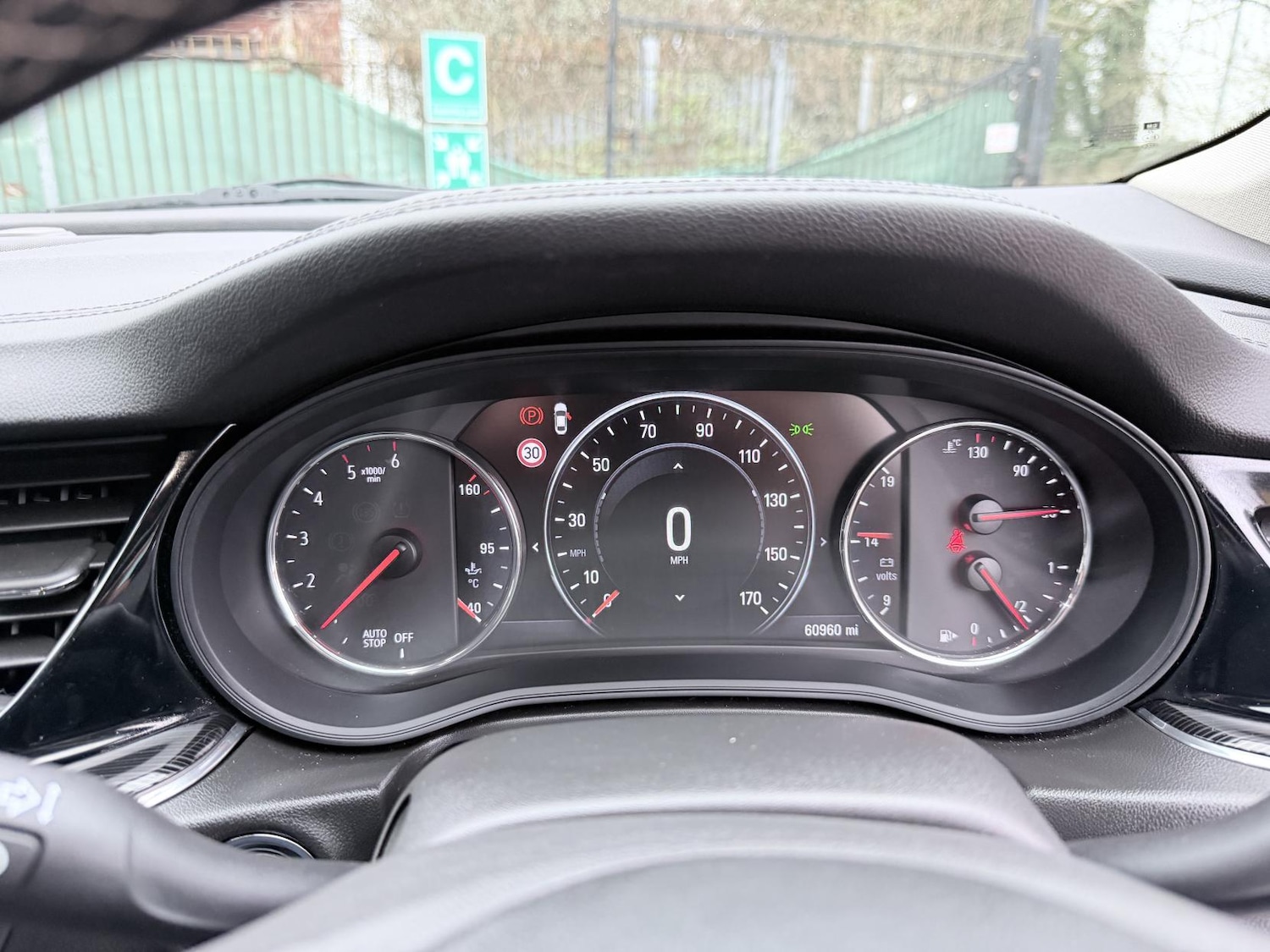 Used Vauxhall Insignia 2017 for sale - 77592391: Photo 10