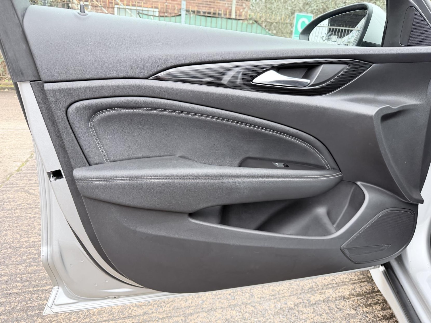 Used Vauxhall Insignia 2017 for sale - 77592391: Photo 20