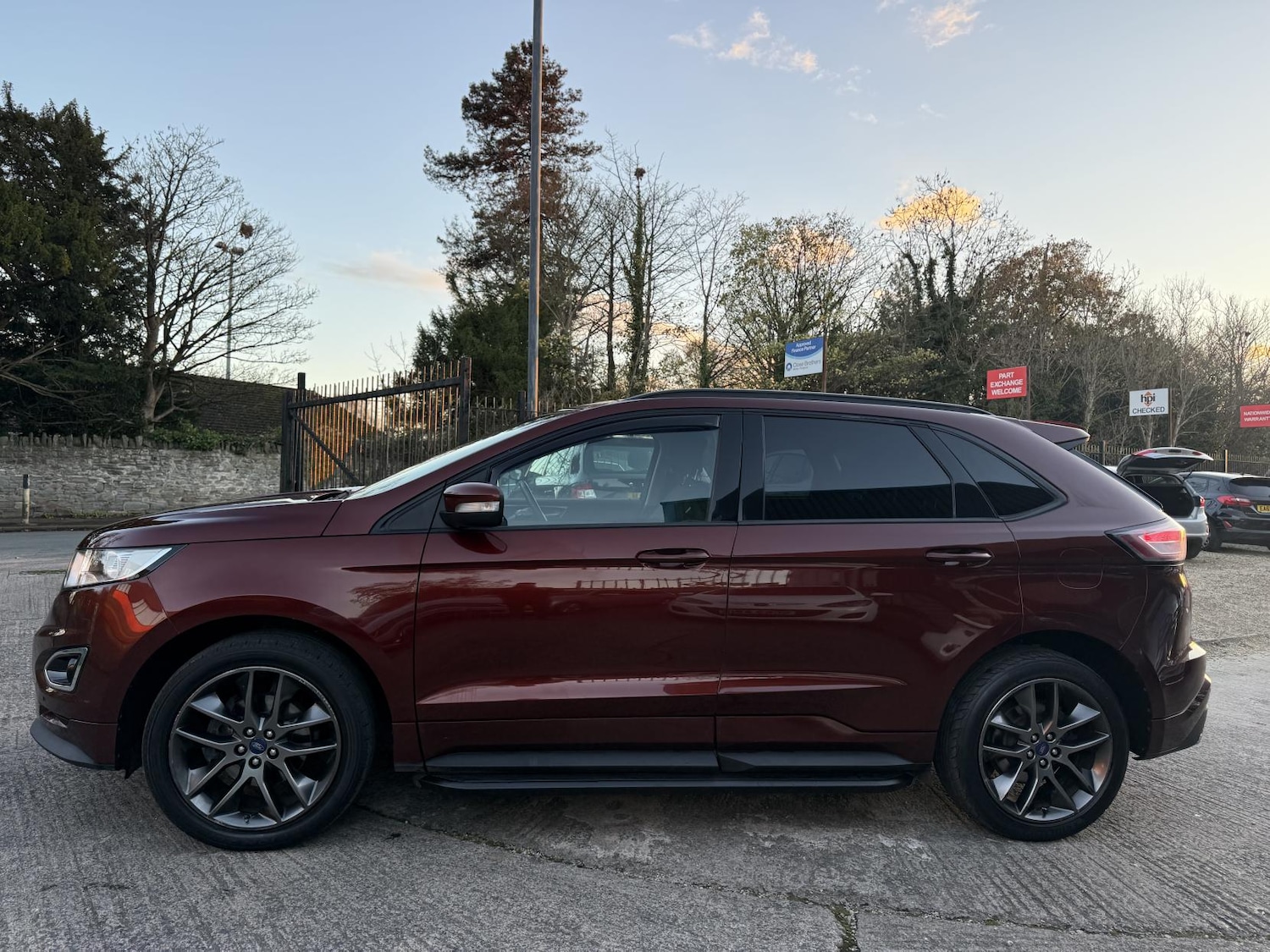 Used Ford Edge 2017 for sale - 76637628: Photo 3