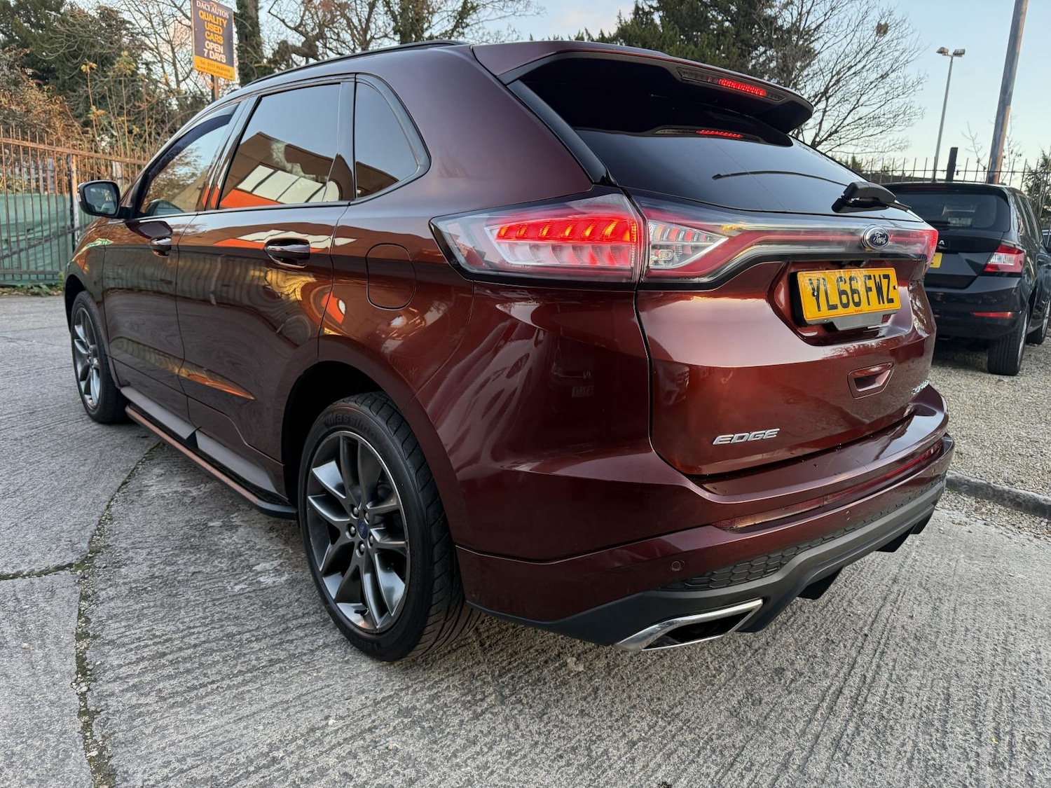 Used Ford Edge 2017 for sale - 76637628: Photo 4