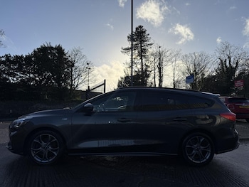 Used Ford Focus 2020 for sale - 77013357: Photo