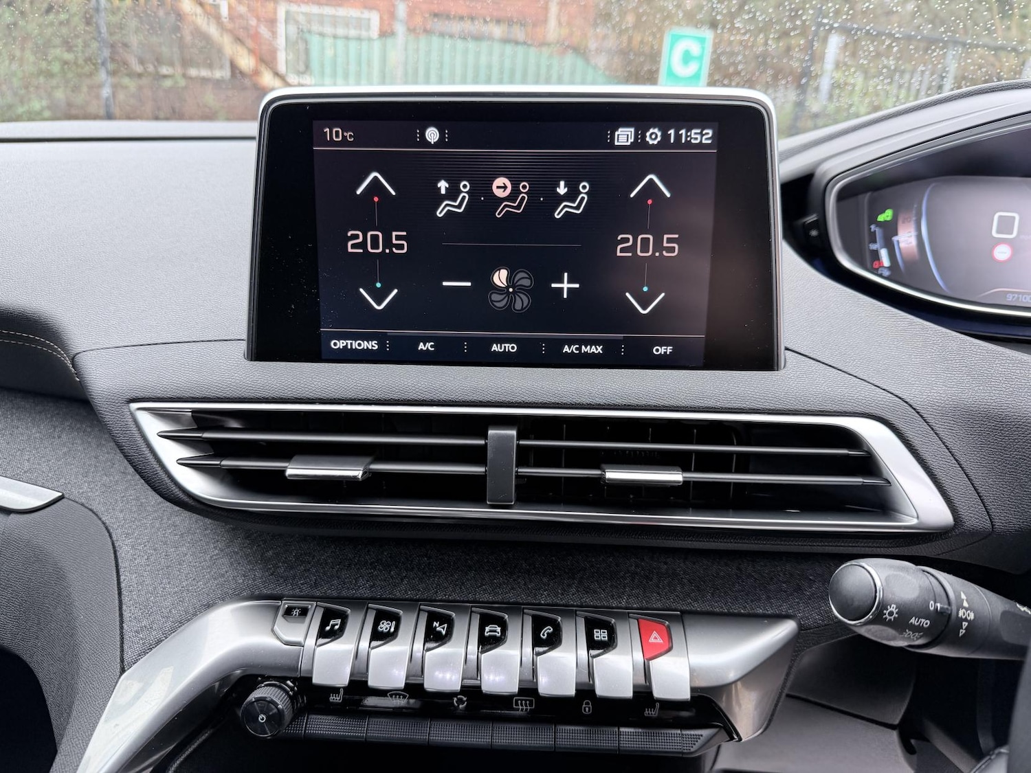 Used Peugeot 3008 2019 for sale - 77483083: Photo 11