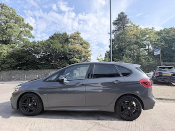 Used BMW 2 Series 2017 for sale - 79532080: Photo