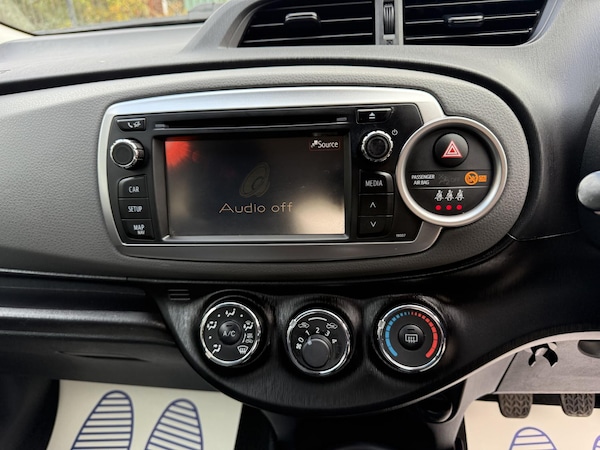 Used Toyota Yaris 2013 for sale - 76290599: Photo 11