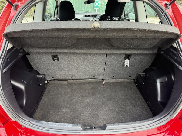 Used Toyota Yaris 2013 for sale - 76290599: Photo 16