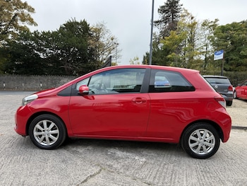 Used Toyota Yaris 2013 for sale - 76290599: Photo 4