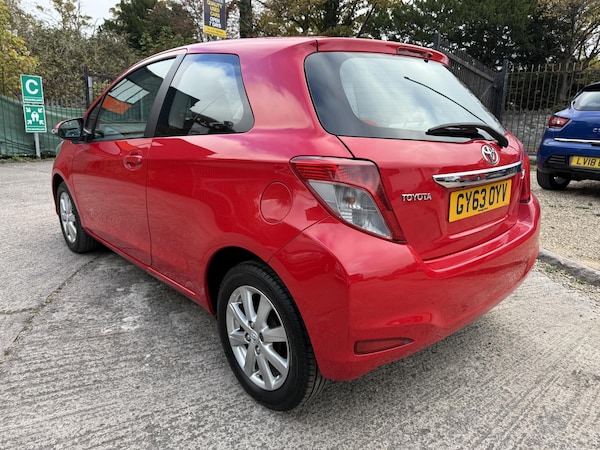 Used Toyota Yaris 2013 for sale - 76290599: Photo 5