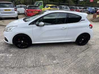 Used Peugeot 208 2016 for sale - 76055978: Photo