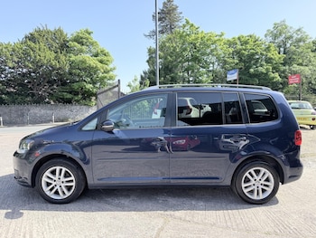 Used Volkswagen Touran 2014 for sale - 78757506: Photo