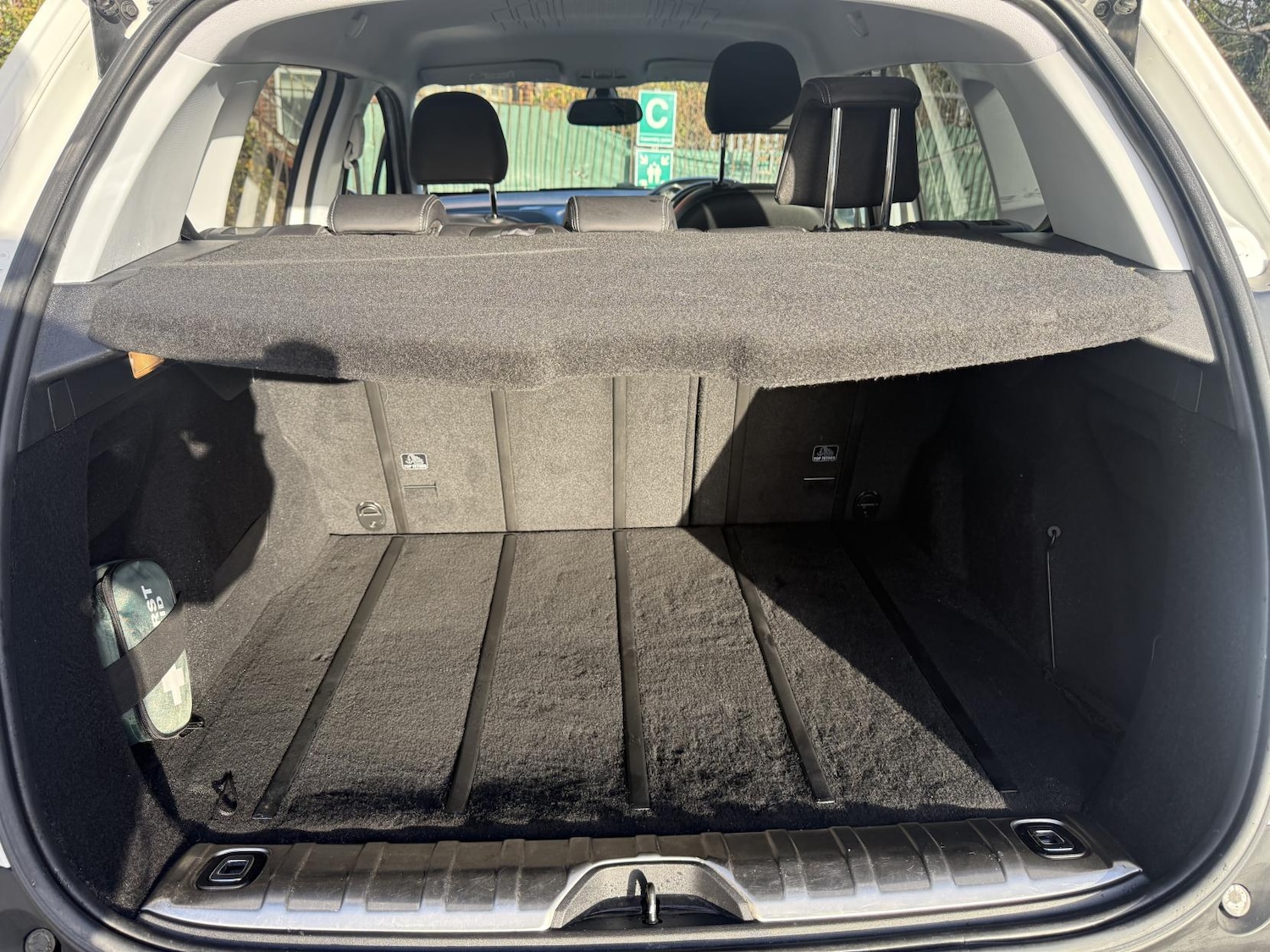 Used Peugeot 2008 2015 for sale - 76688475: Photo 18