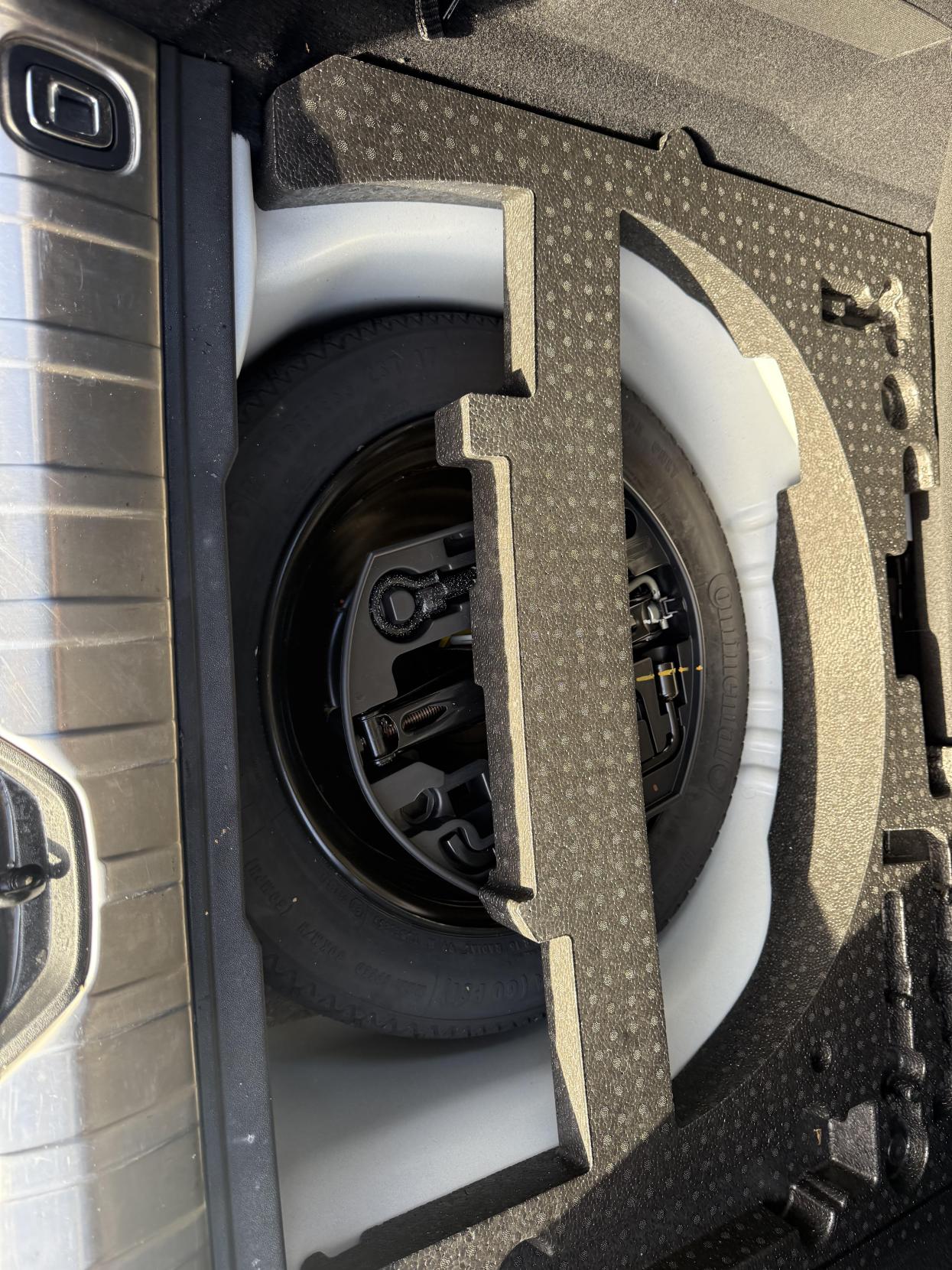 Used Peugeot 2008 2015 for sale - 76688475: Photo 19