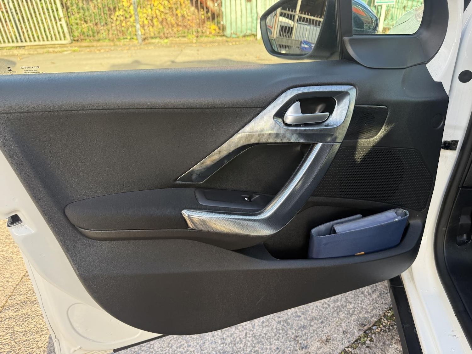 Used Peugeot 2008 2015 for sale - 76688475: Photo 24