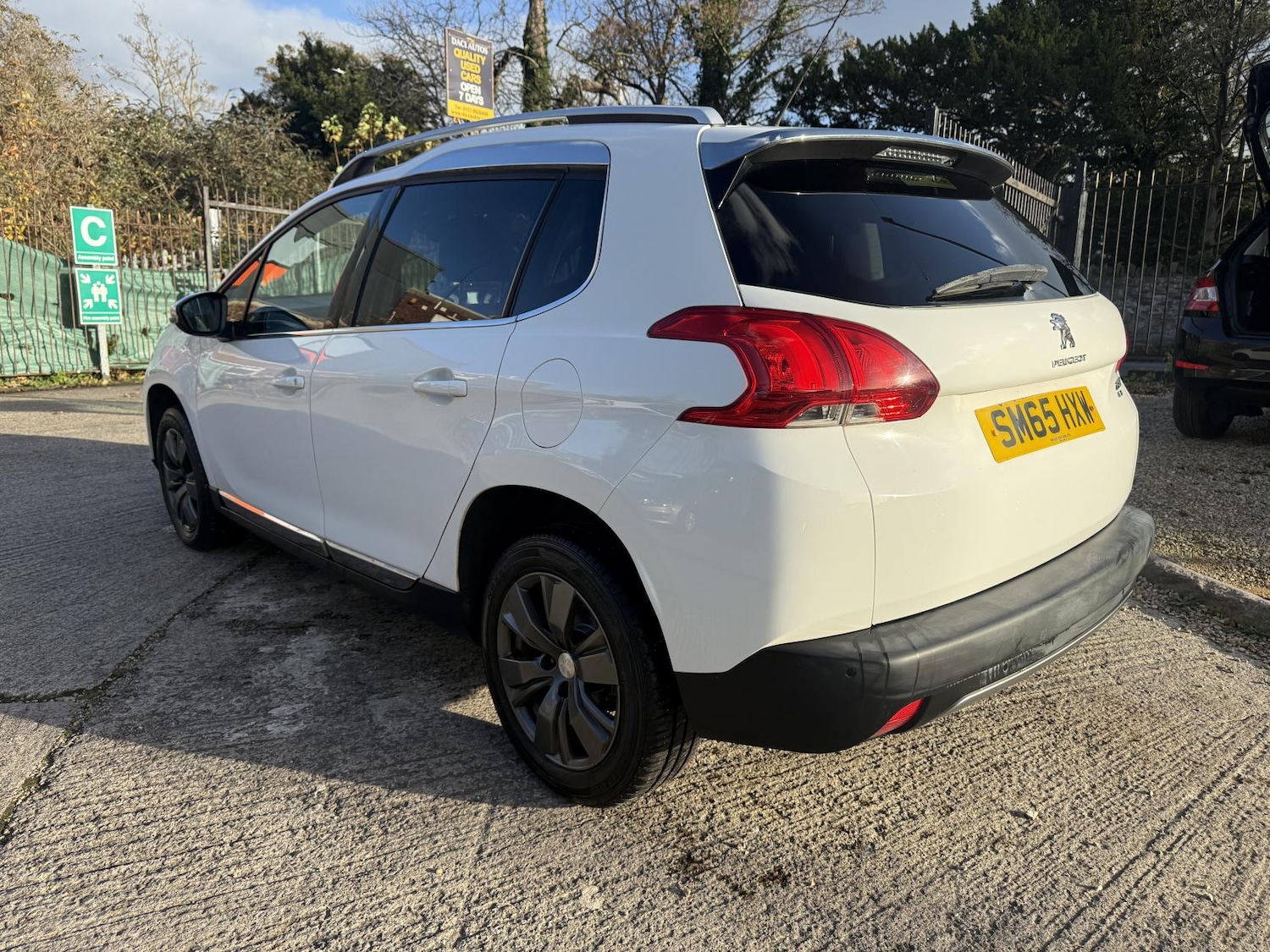 Used Peugeot 2008 2015 for sale - 76688475: Photo 5