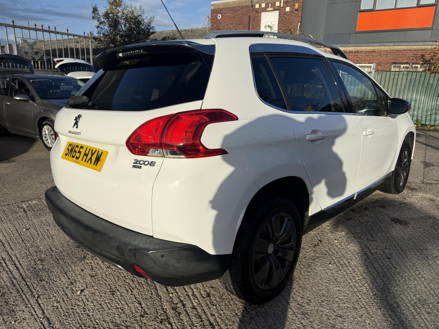 Used Peugeot 2008 2015 for sale - 76688475: Photo 7