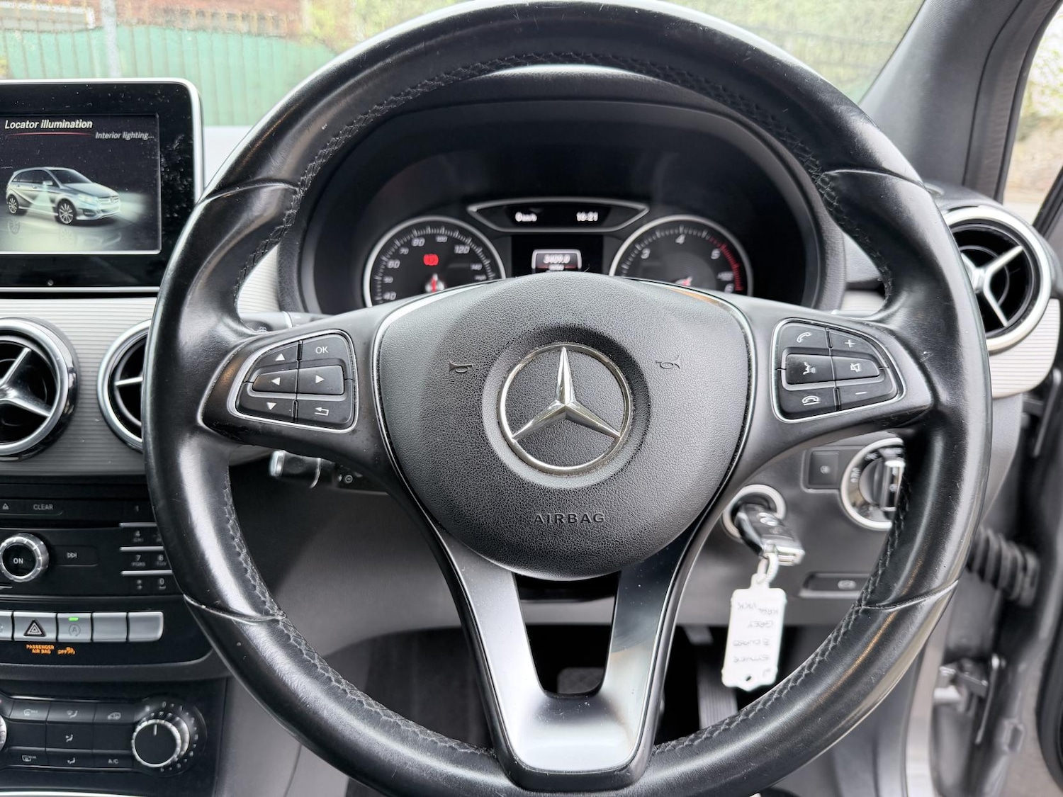 Used Mercedes-Benz B Class 2015 for sale - 78133885: Photo 11