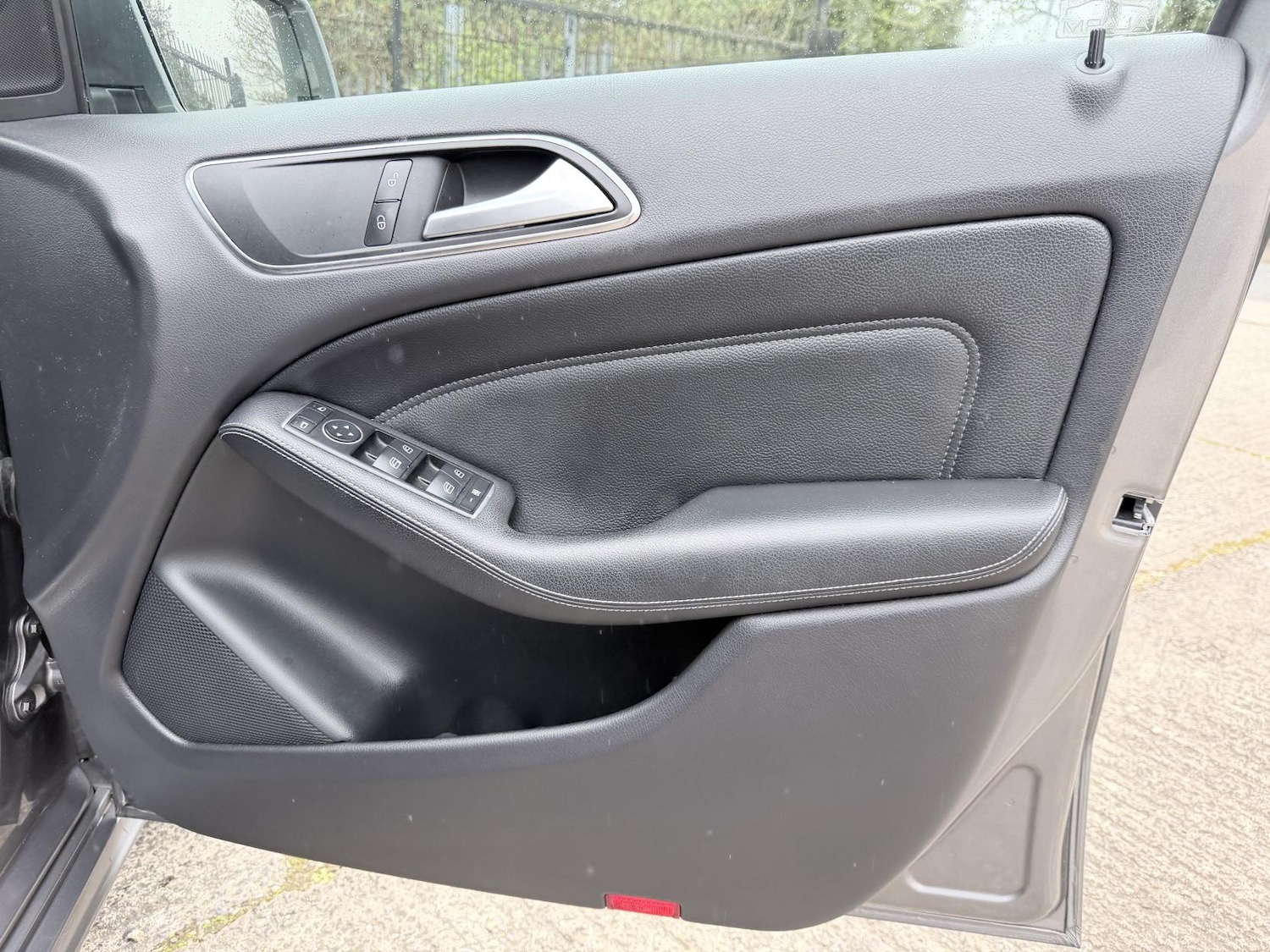 Used Mercedes-Benz B Class 2015 for sale - 78133885: Photo 15