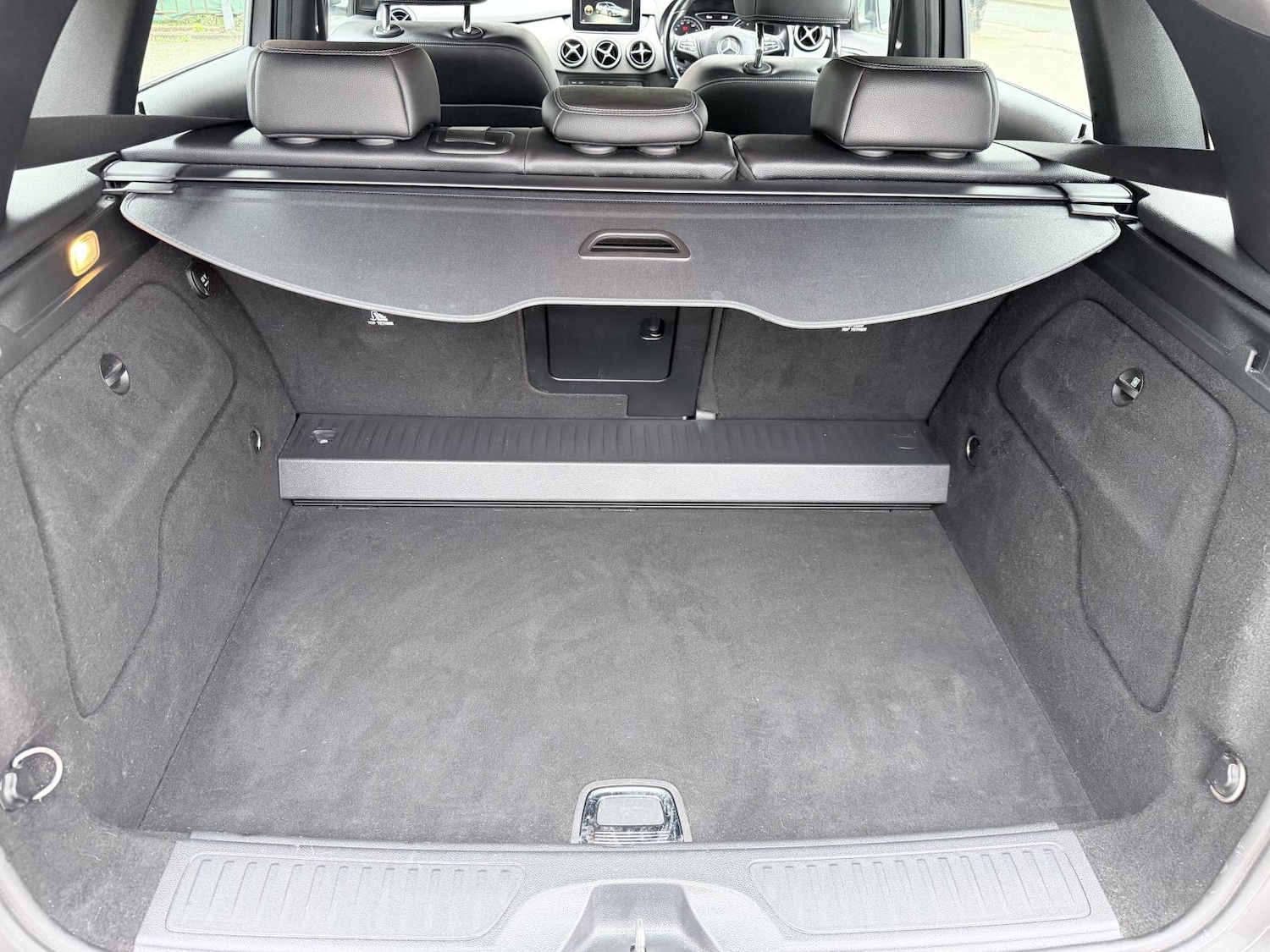 Used Mercedes-Benz B Class 2015 for sale - 78133885: Photo 19