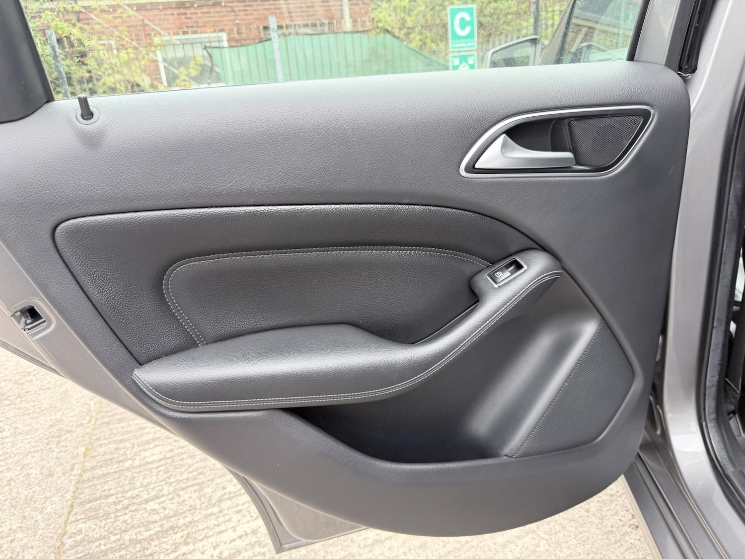 Used Mercedes-Benz B Class 2015 for sale - 78133885: Photo 22