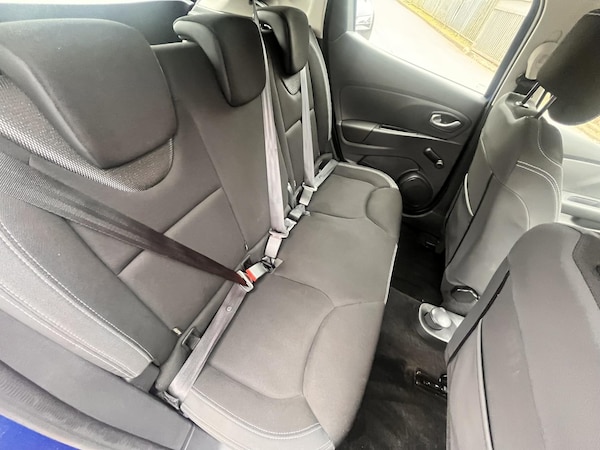 Used Renault Clio 2018 for sale - 74366793: Photo 19