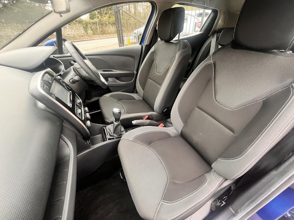 Used Renault Clio 2018 for sale - 74366793: Photo 21