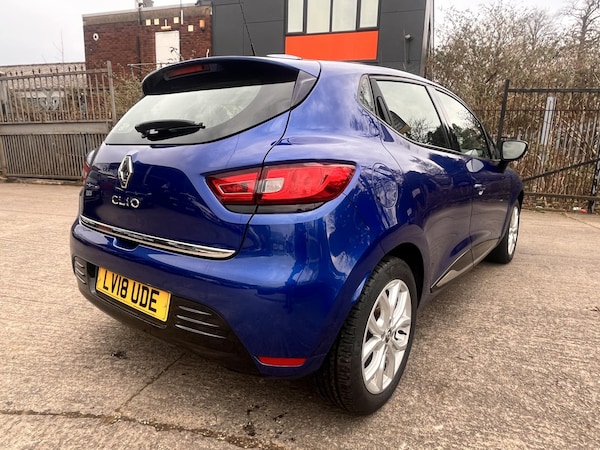 Used Renault Clio 2018 for sale - 74366793: Photo 9