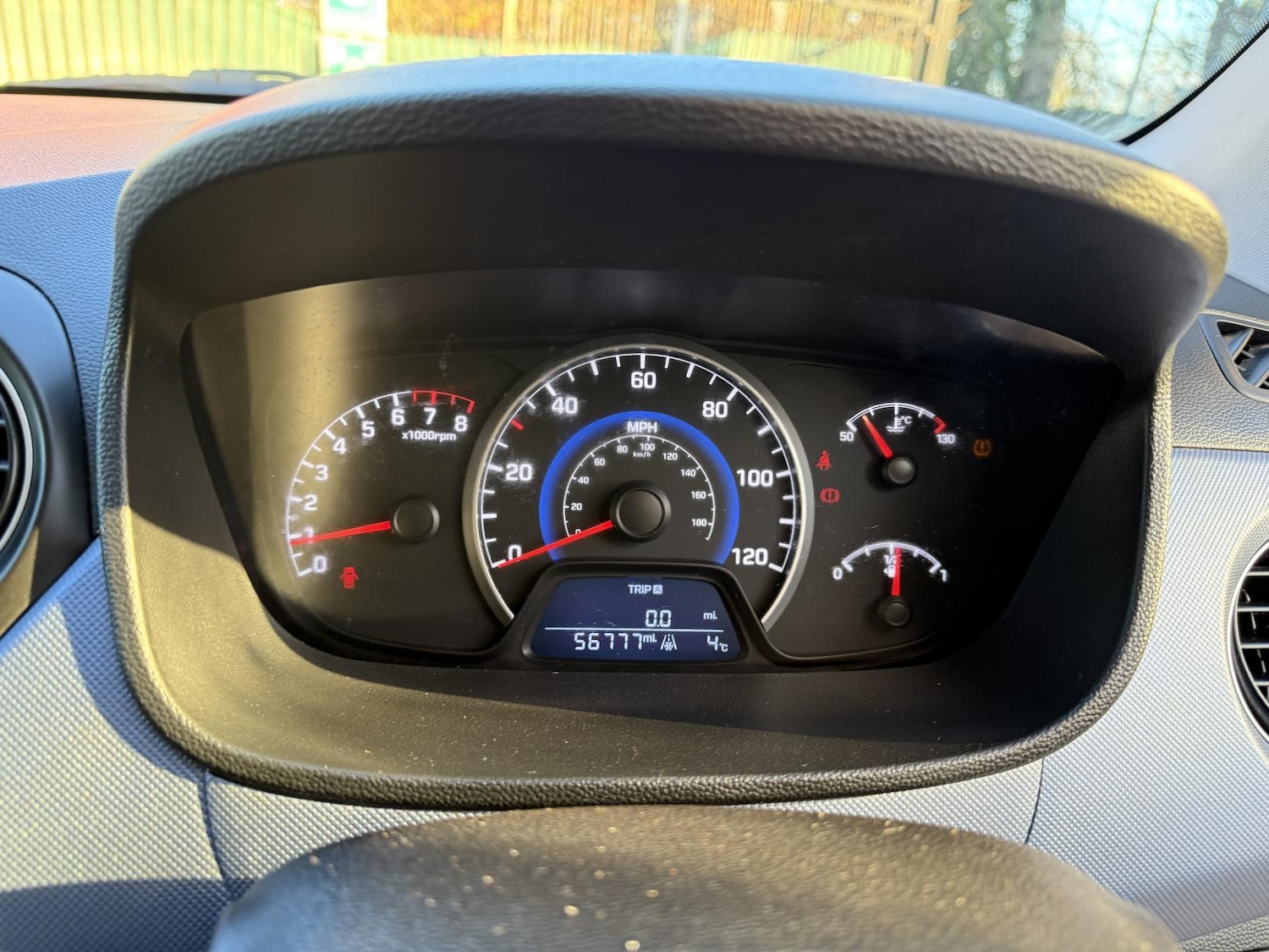 Used Hyundai i10 2014 for sale - 76637626: Photo 11