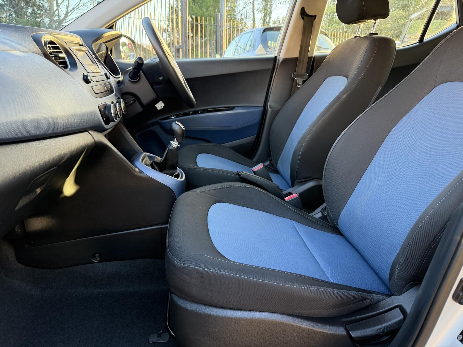 Used Hyundai i10 2014 for sale - 76637626: Photo 19