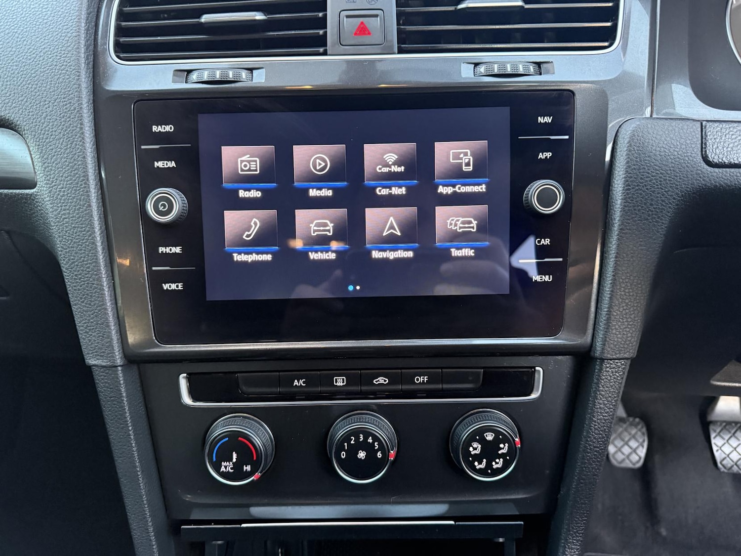 Used Volkswagen Golf 2018 for sale - 76649999: Photo 13