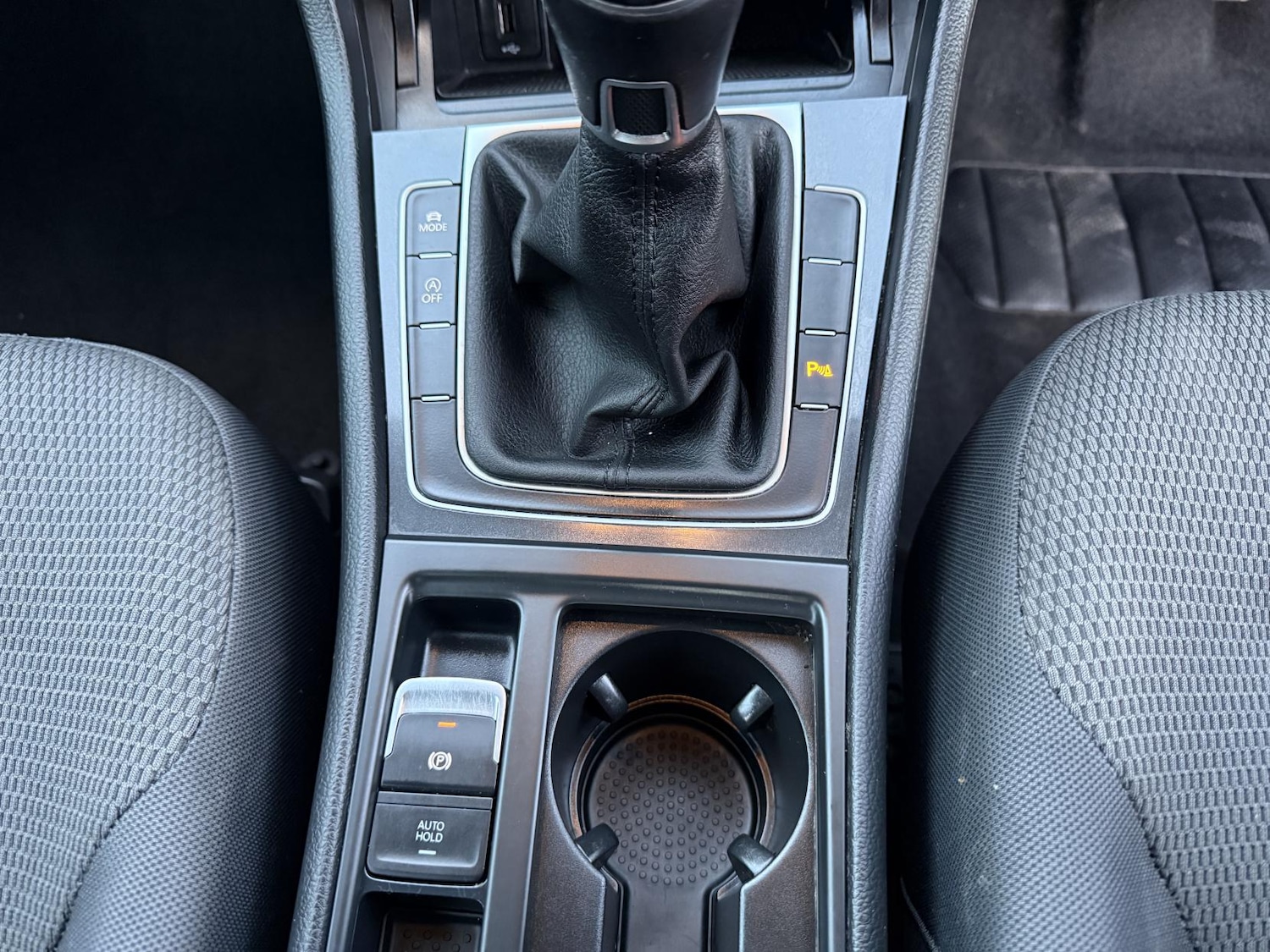 Used Volkswagen Golf 2018 for sale - 76649999: Photo 14