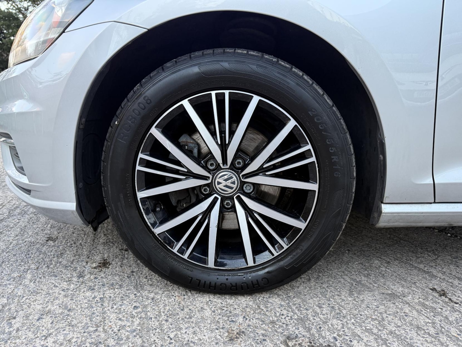 Used Volkswagen Golf 2018 for sale - 76649999: Photo 23