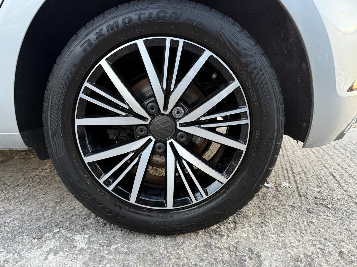 Used Volkswagen Golf 2018 for sale - 76649999: Photo 24