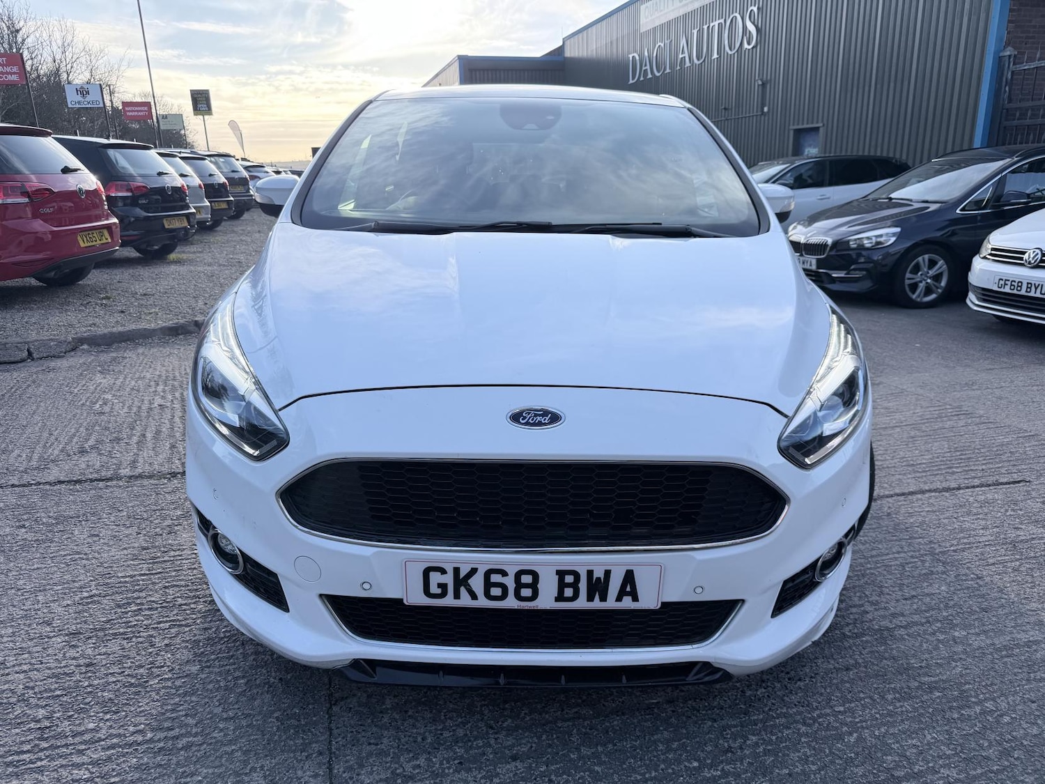 Used Ford S-Max 2018 for sale - 77704407: Photo 2
