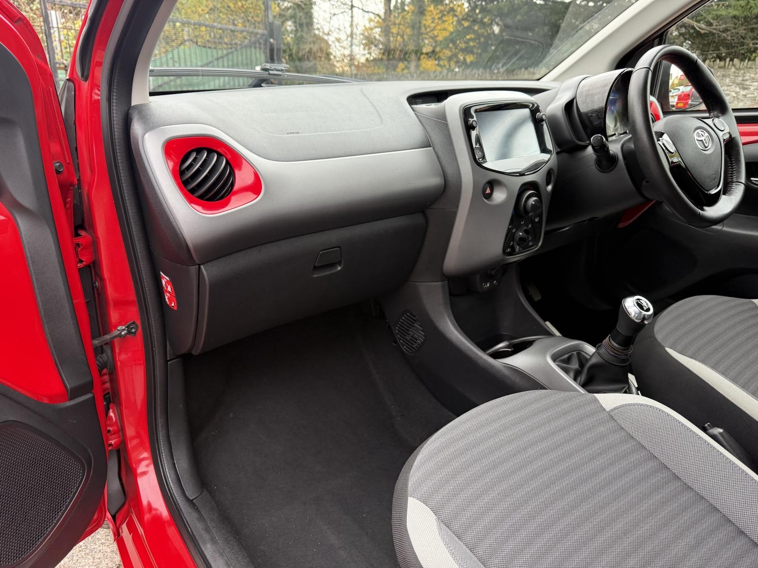 Used Toyota AYGO 2020 for sale - 76412314: Photo 29