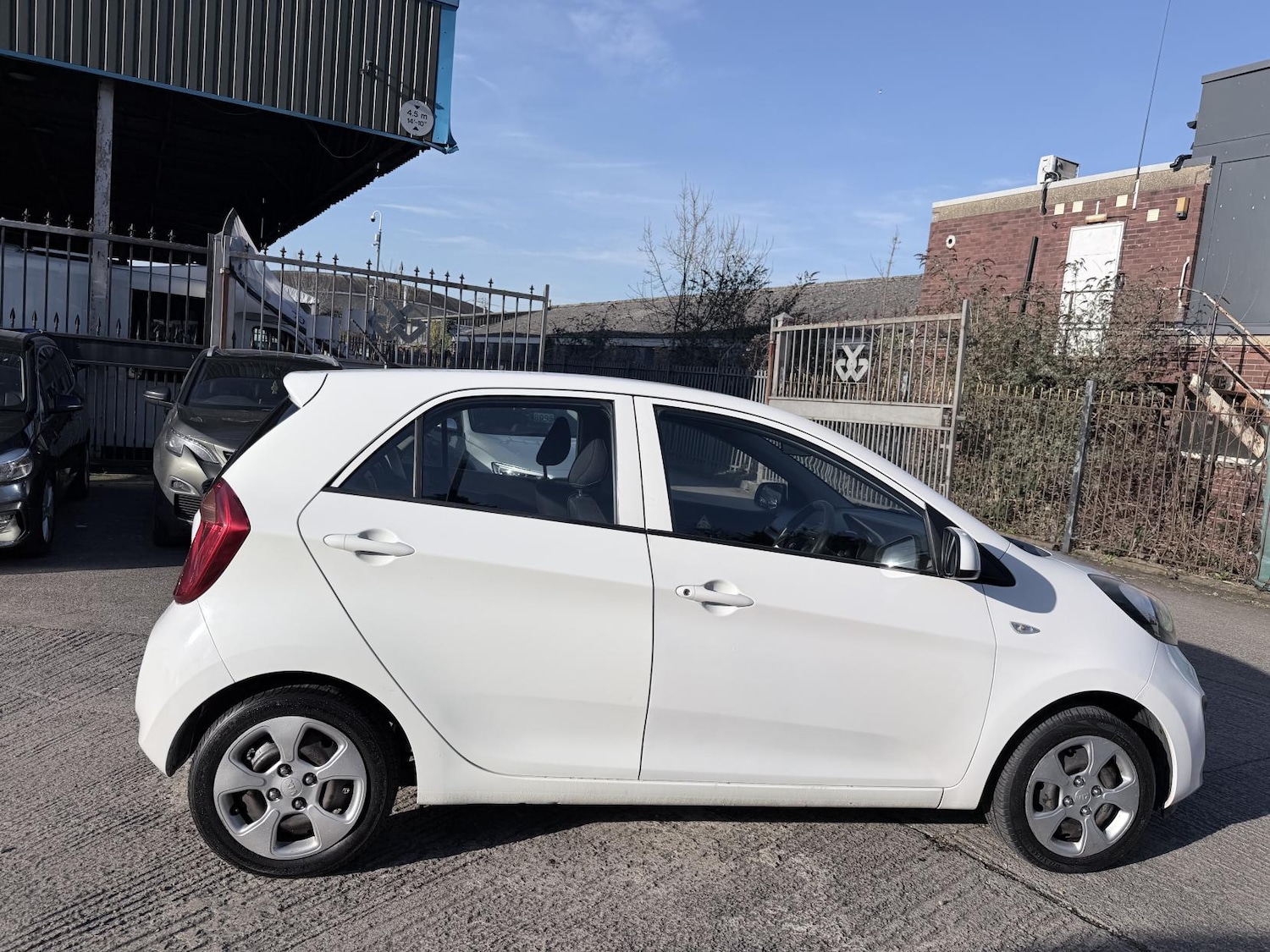 Used Kia Picanto 2013 for sale - 77675620: Photo 8